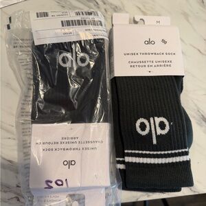ALO Yoga Socks Bundle